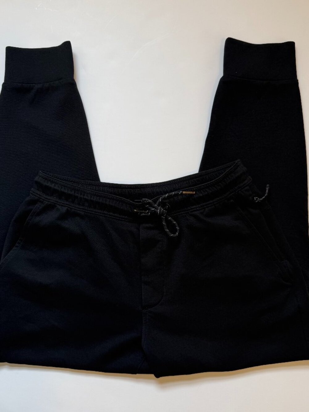 American Eagle Jogger Pant Mens Medium Black Draw String Athletic Fit Zip Pocket